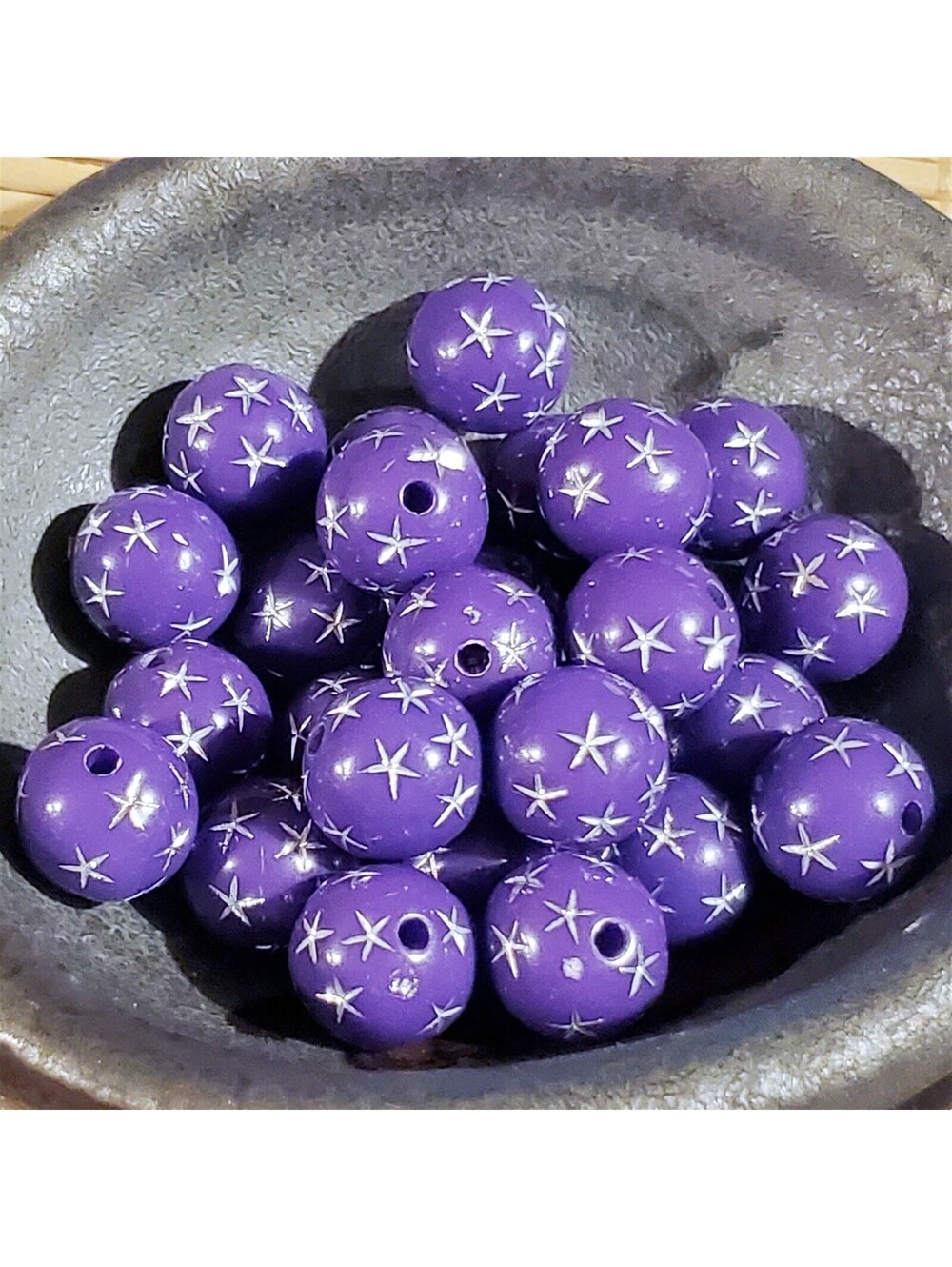 Vintage Retro Purple Silver Stars 12mm Round Acrylic Shabby Chic Beads 10 pcs - Picture 7 of 7